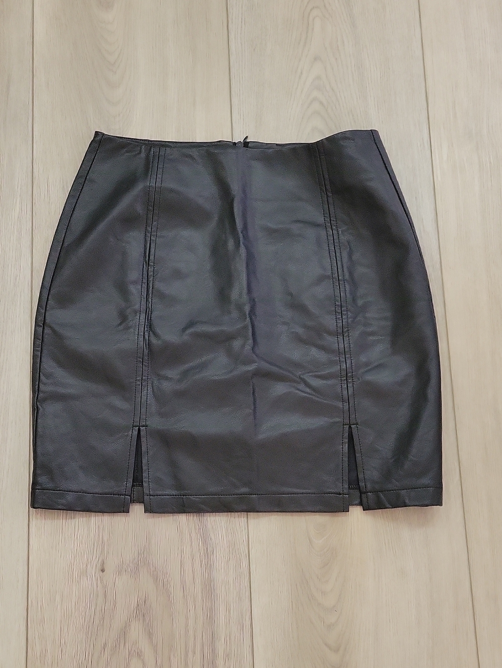 Structured Black Faux Leather Pencil Skirt with Front Slits